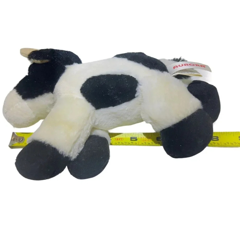 Aurora 2017 Black White Cow Bull 8
